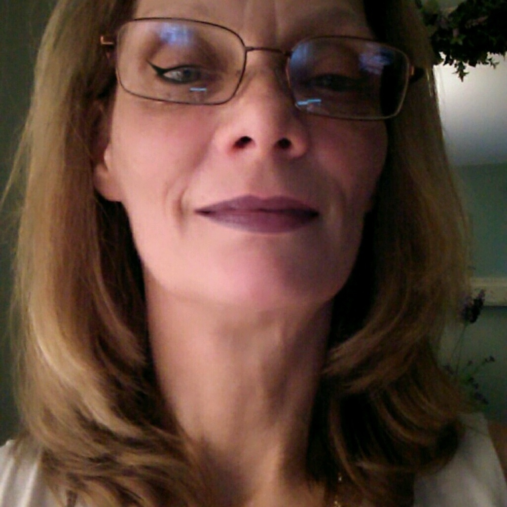 Meet your Posher, Phyllis